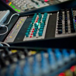 Cranesong & Manley EQS Cranesong & Manley EQS