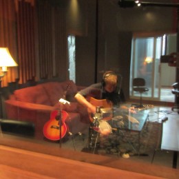 JON ACOUSTIC 2