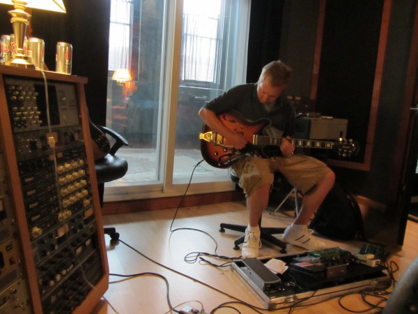 Jon Gtr 3